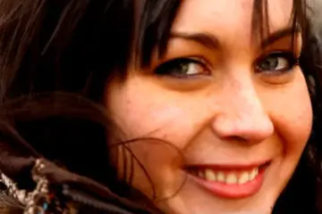 Canción Sastre de Sonrisas por Rayden , Letra